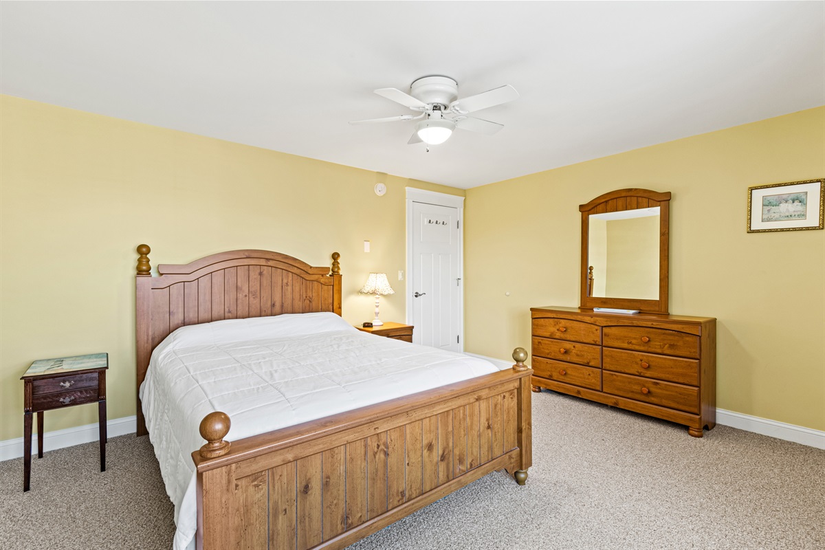 Bedroom # 2 with queen bed