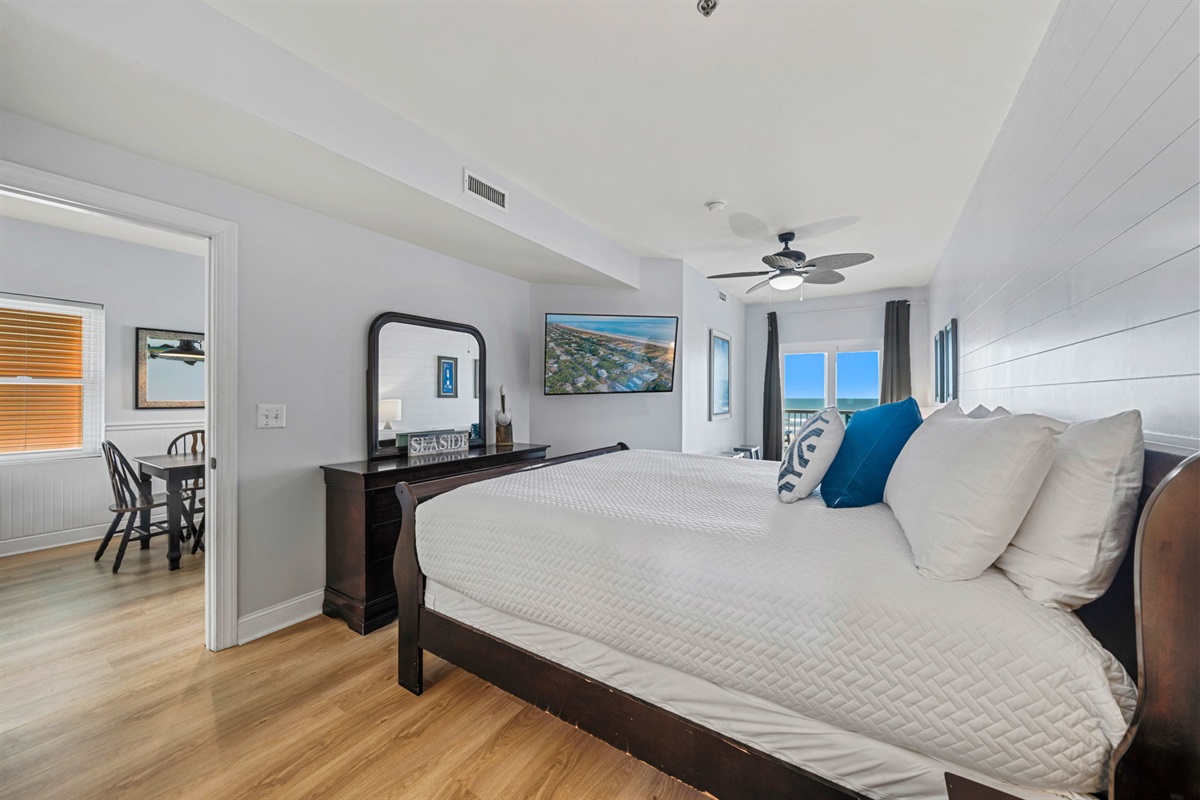 Bedroom 1: Primary king suite | Sea Gull | 201 Oceanview | 1116 Ocean Blvd, Isle of Palms, SC | IOP Escapes
