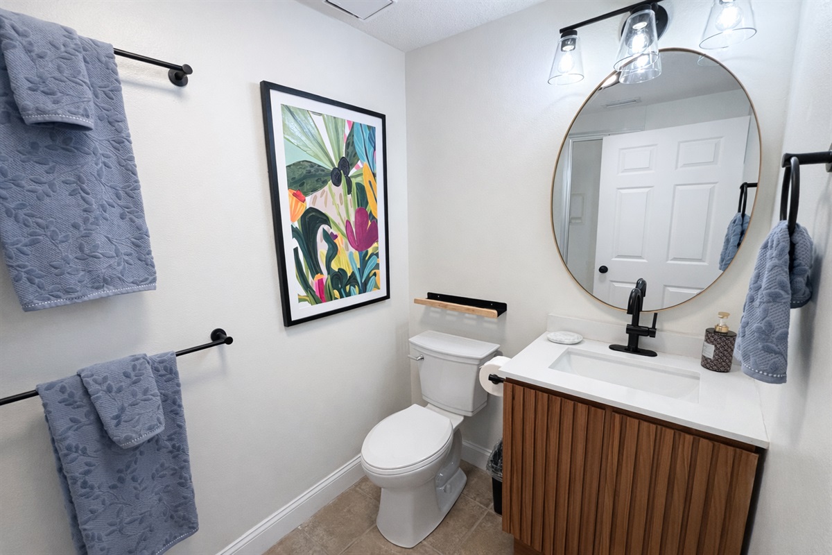 Thoughtfully decorated bathroom #2