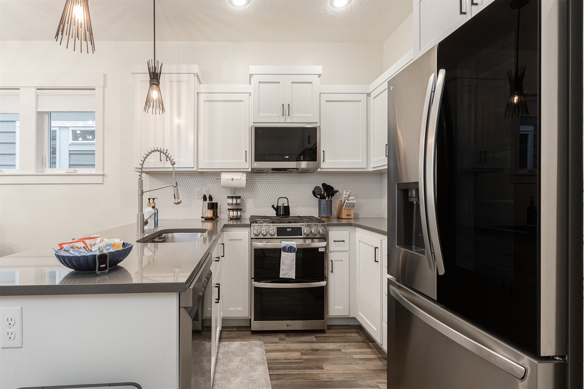 Welcome to your gourmet kitchen 