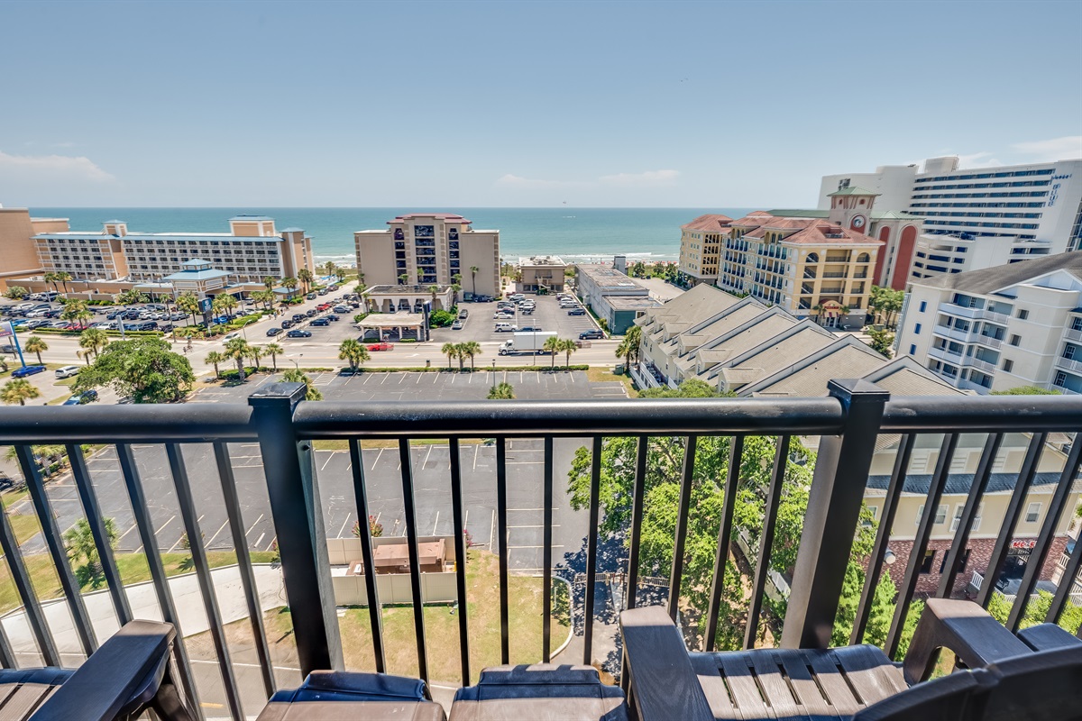 Balcony with Amazing Views