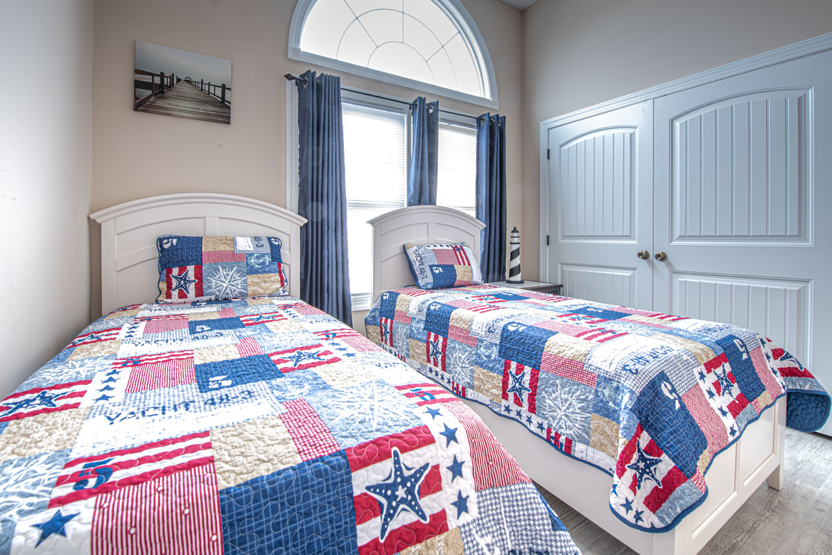 Twin Bedroom with Nautical Bedding