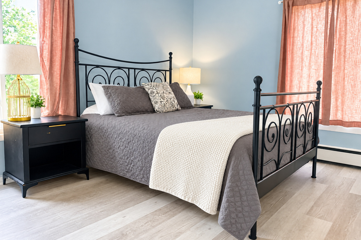 Queen size bed