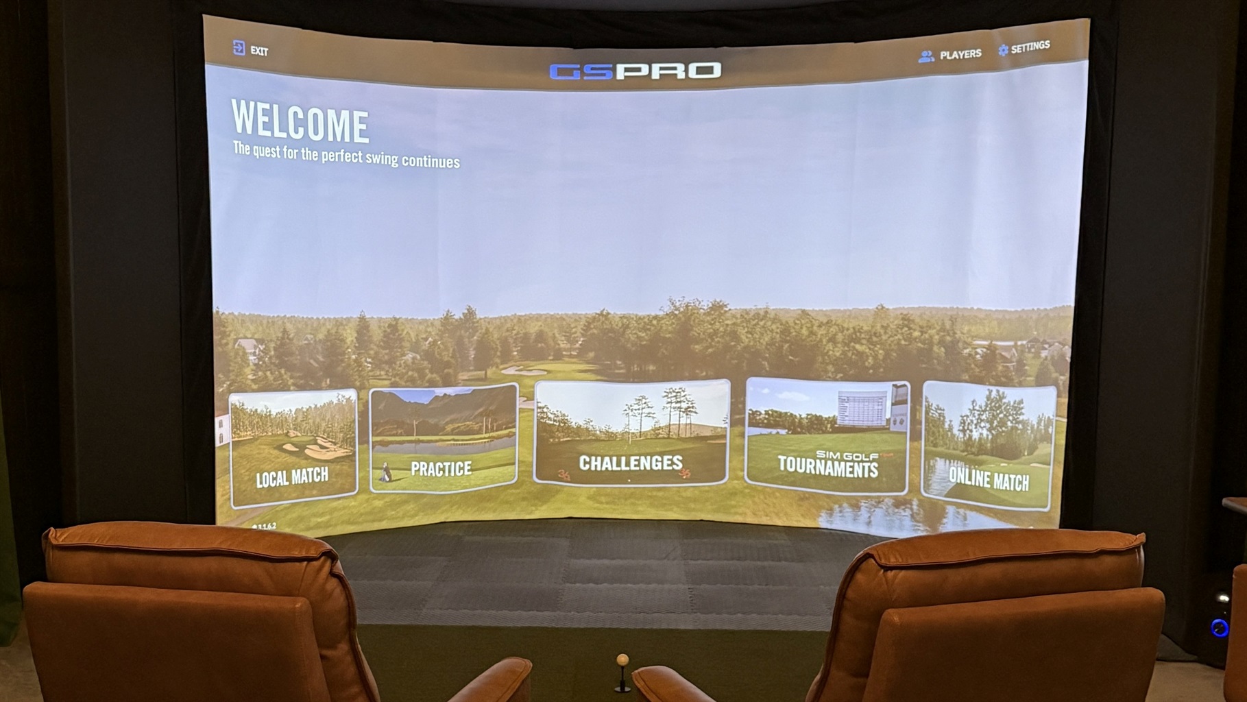 Swing analysis meets southern leisure — tee off at the private golf simulator in The Annex.