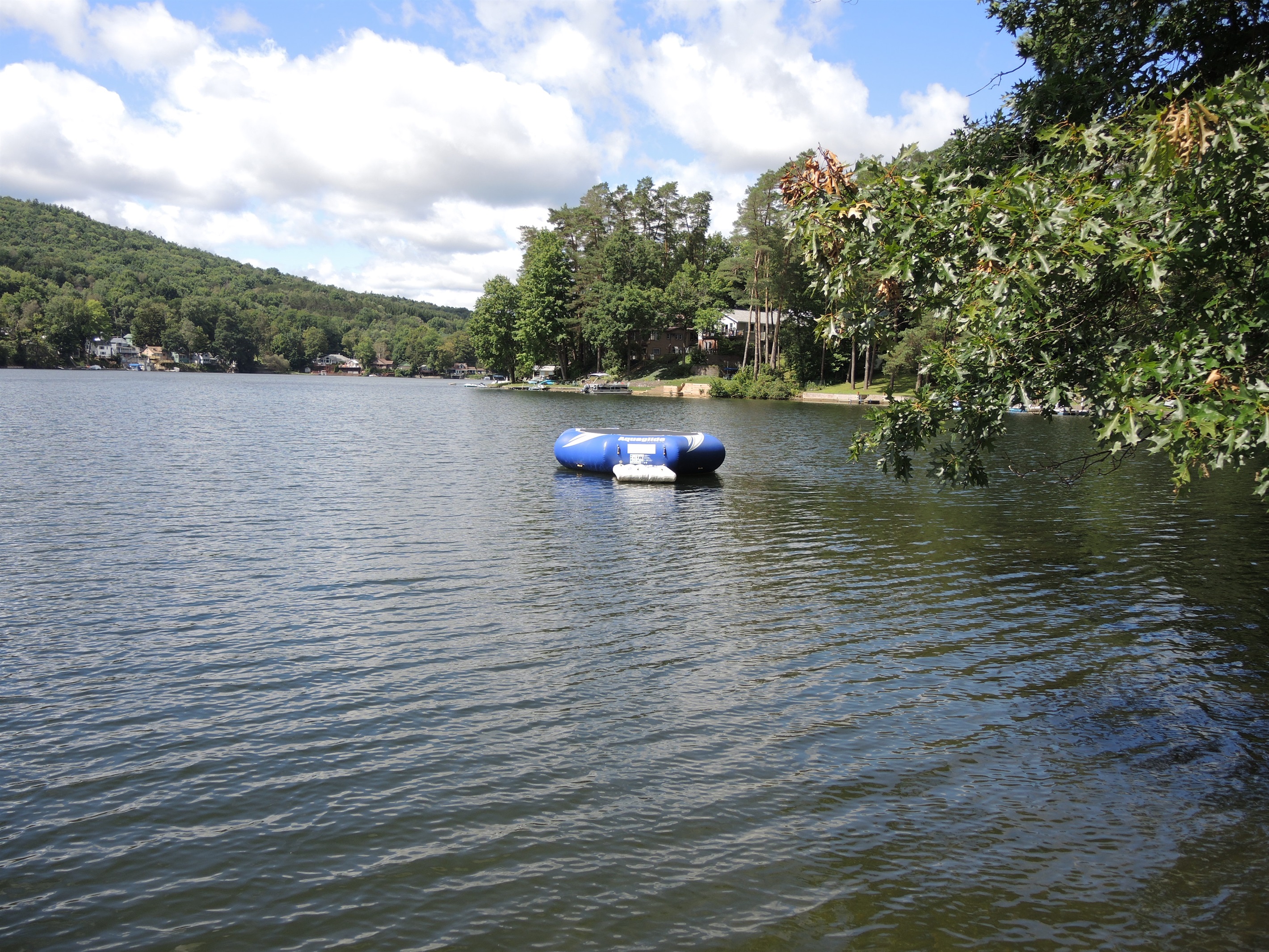 Water trampoline