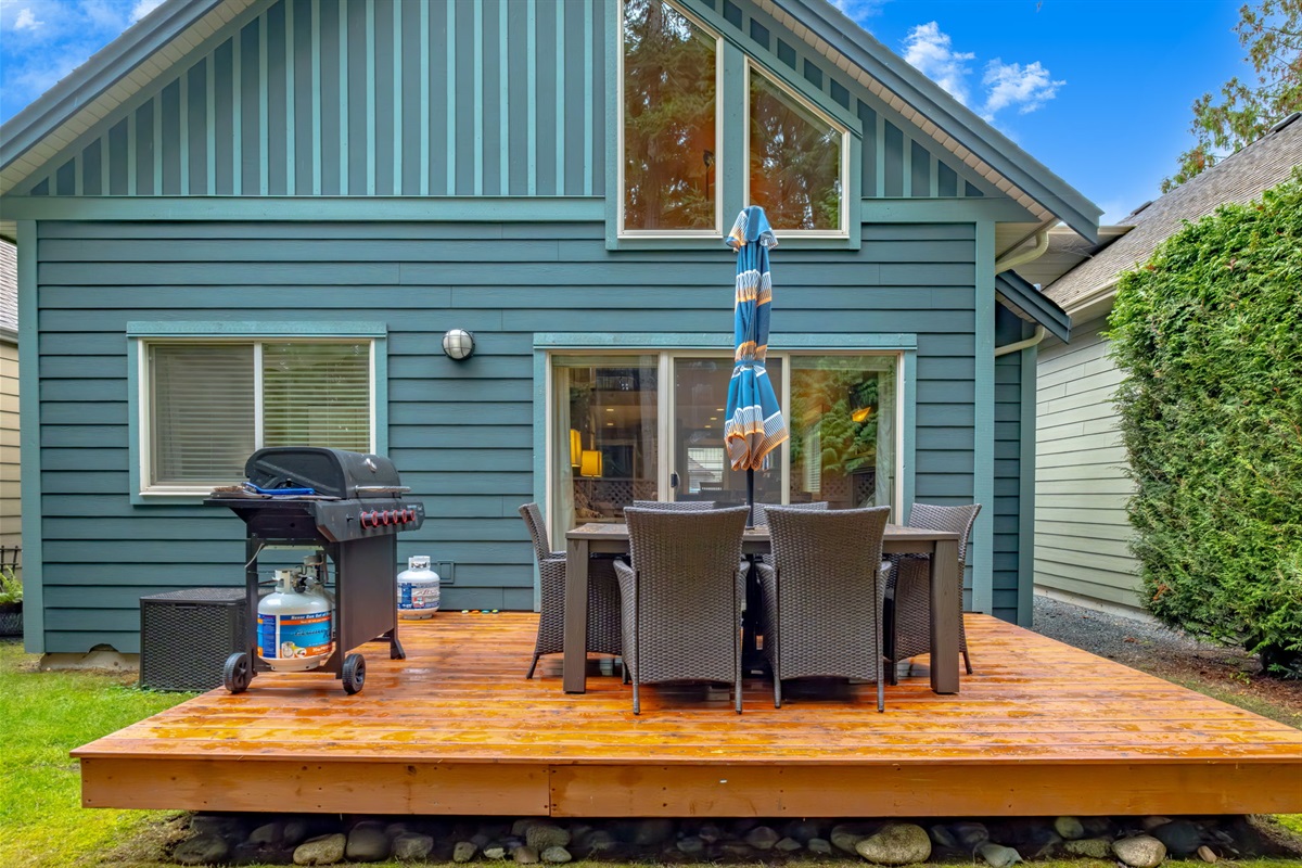 Dine under the open Sky