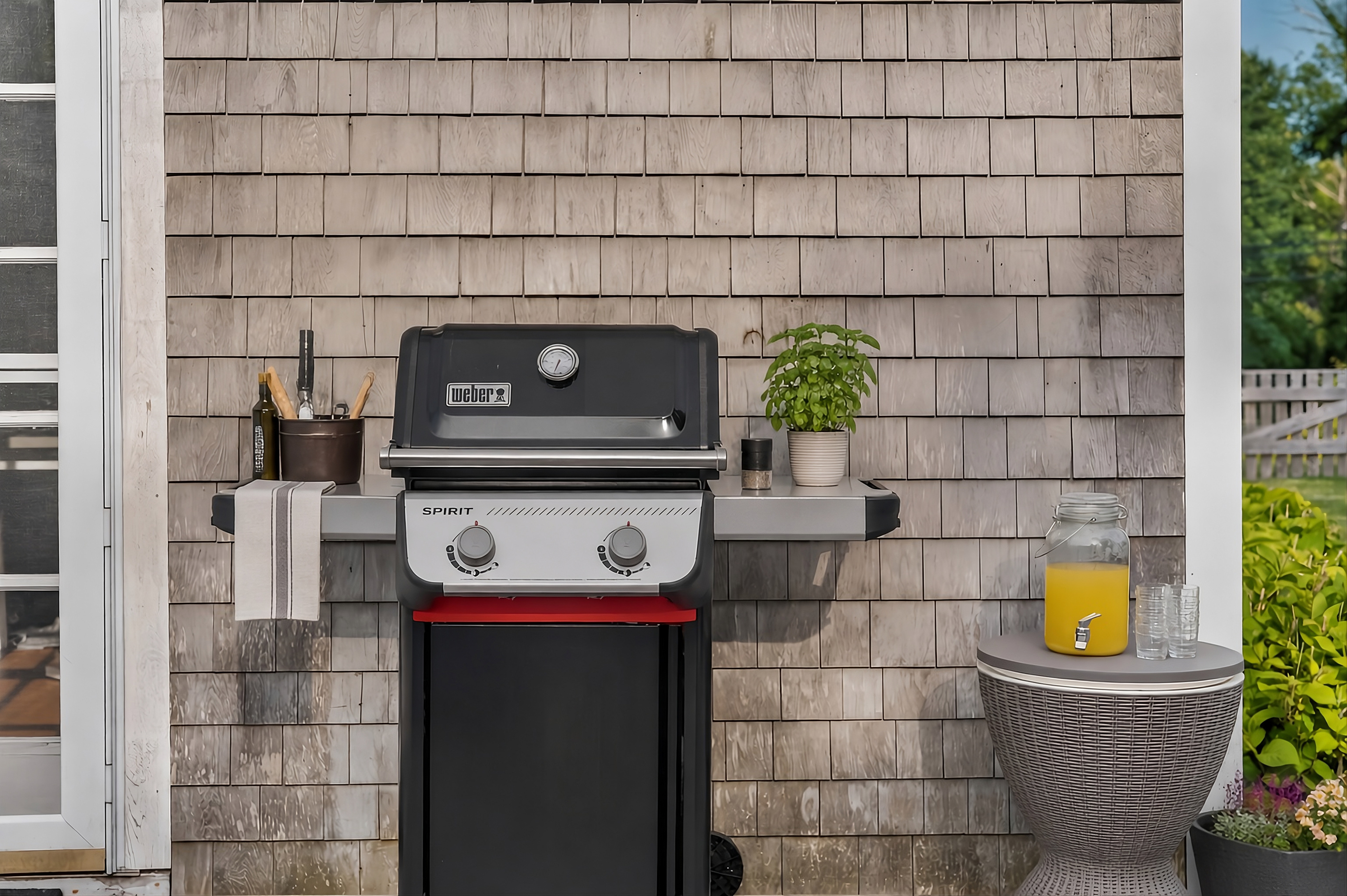 Gas grill ready for your favorite BBQ meals and outdoor cookouts throughout your stay.