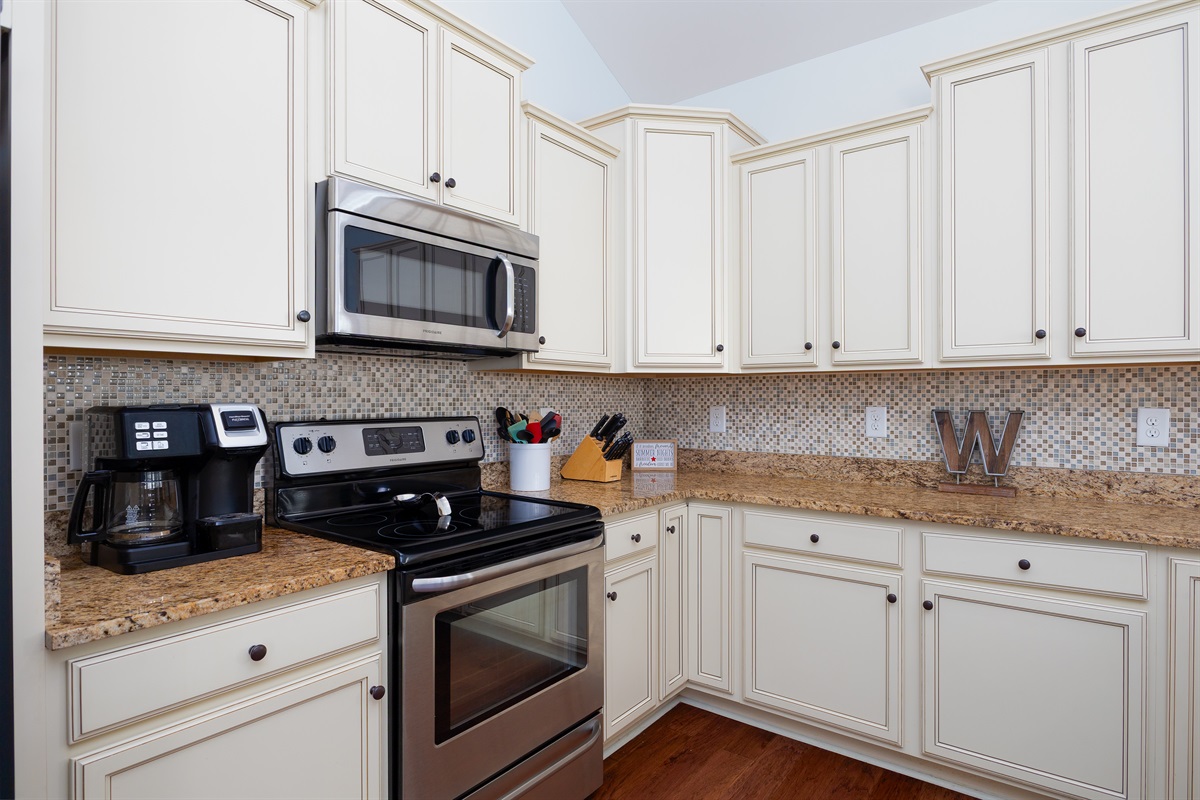 Well- equipped kitchen