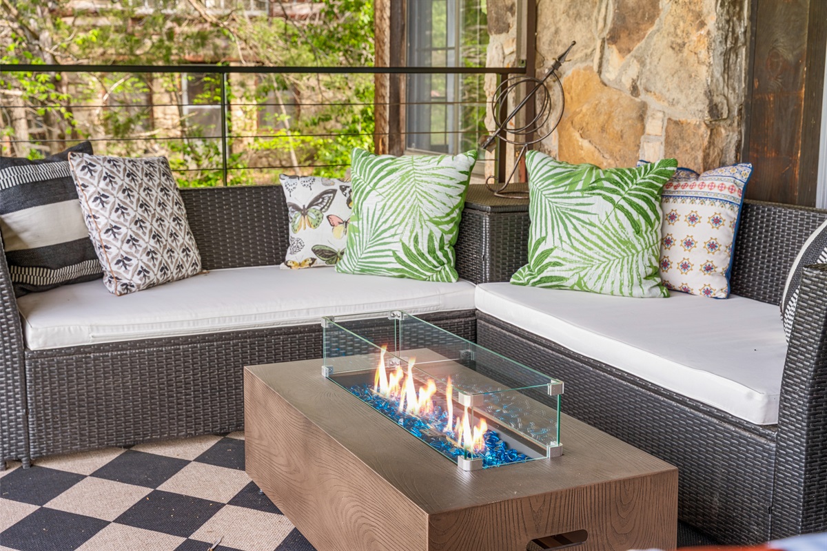 Comfort meets nature on this private outdoor retreat.