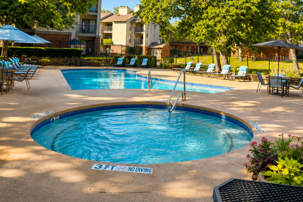 Community pool. Closed every Monday.