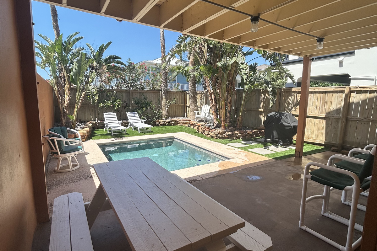 Fire up the grill in our outdoor dining area.