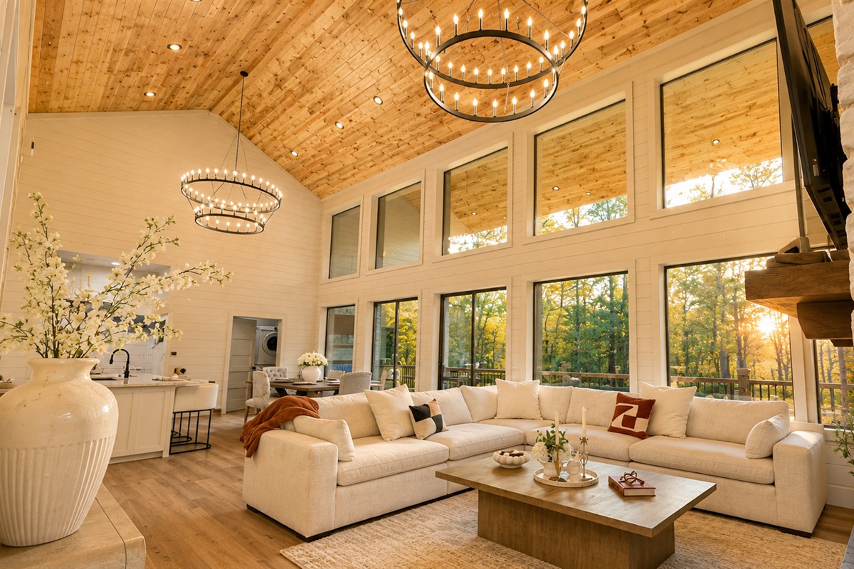 Grand Living Room: Bright and airy space with stunning views, perfect for relaxation and gatherings!