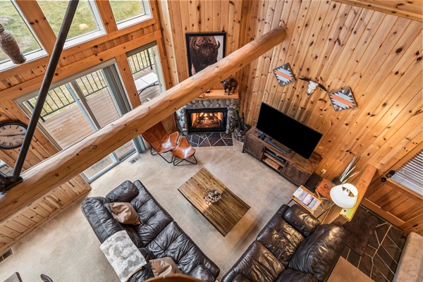 Living Room with fireplace