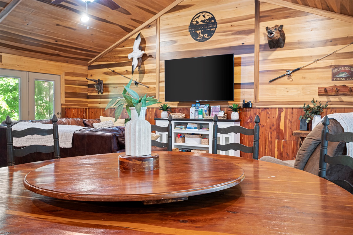Dining Area | Living Room