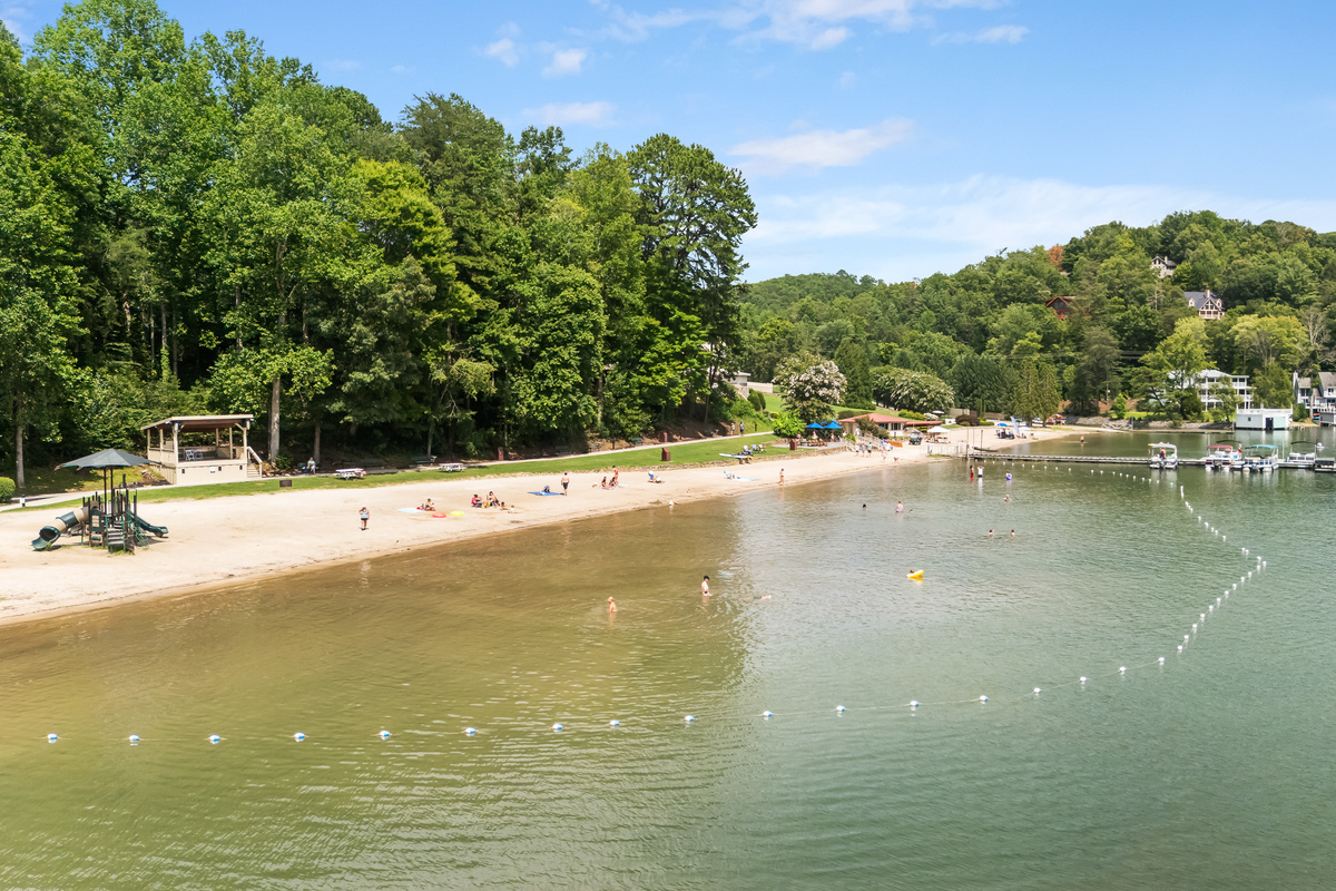 Bring your lunch to eat lakeside and enjoy a refreshing afternoon swim. There's even a playground for the kids!