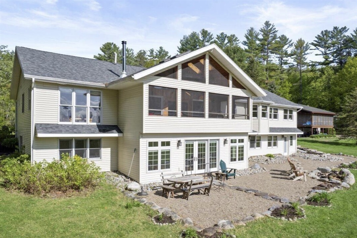 Schroon Lake Waterfront w/ Hot Tub 19 beds ADK Lakefront Property