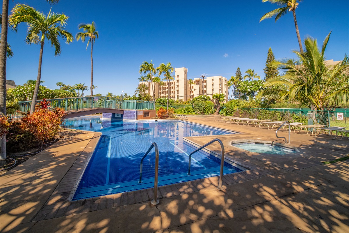 Koa Resort Pool & Hot Tub