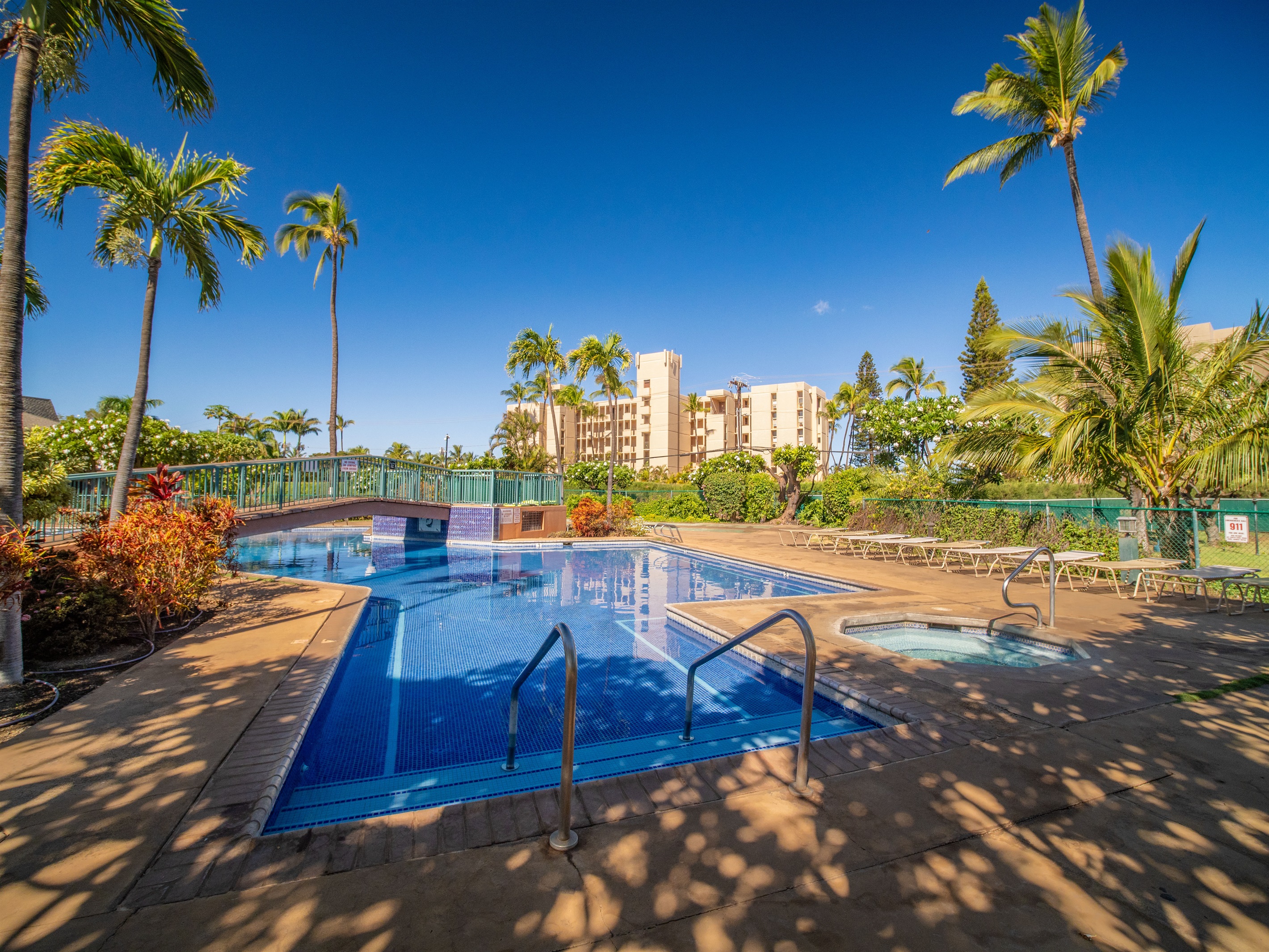 Koa Resort Pool & Hot Tub