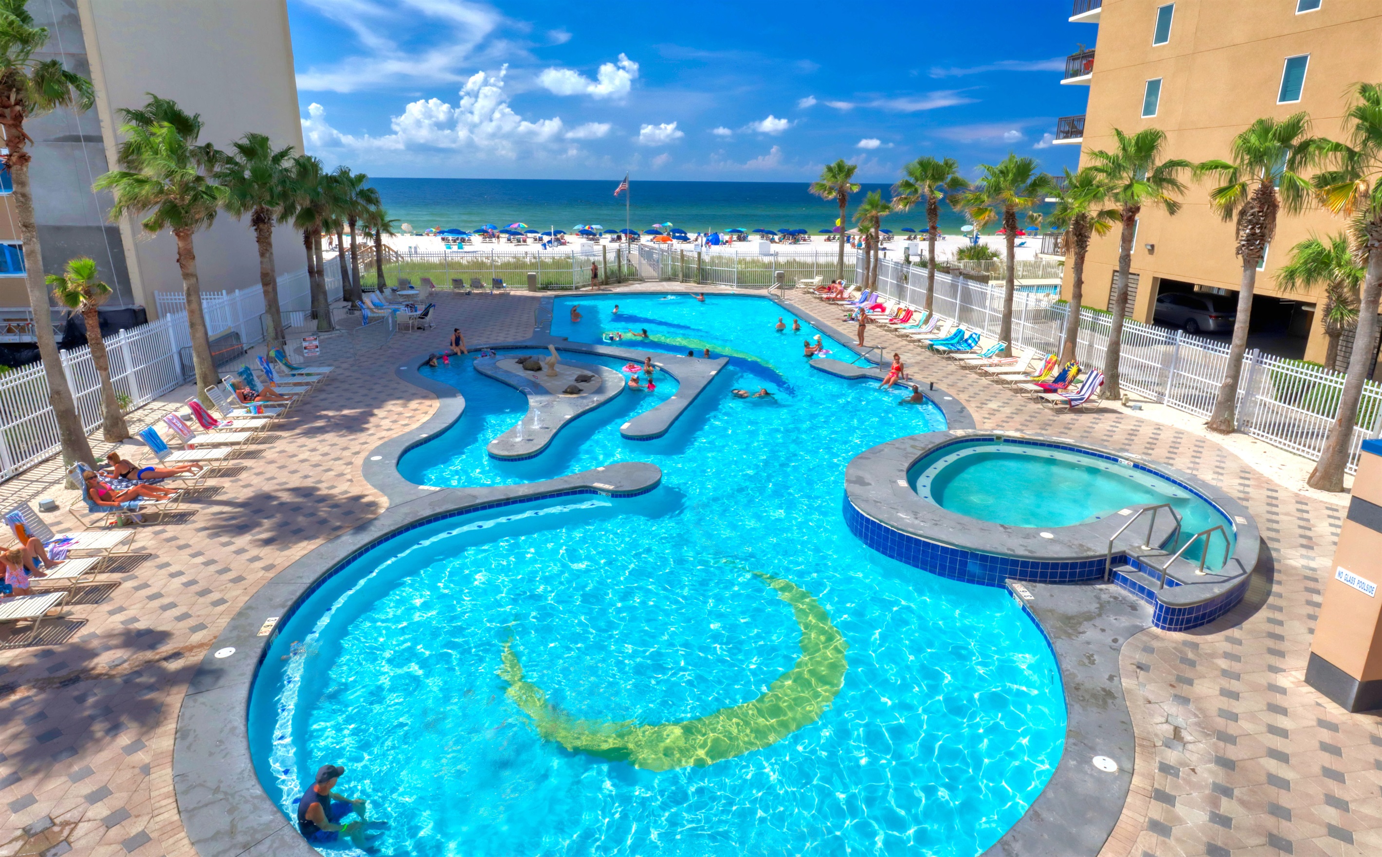 Beach Complex Pool & Spa