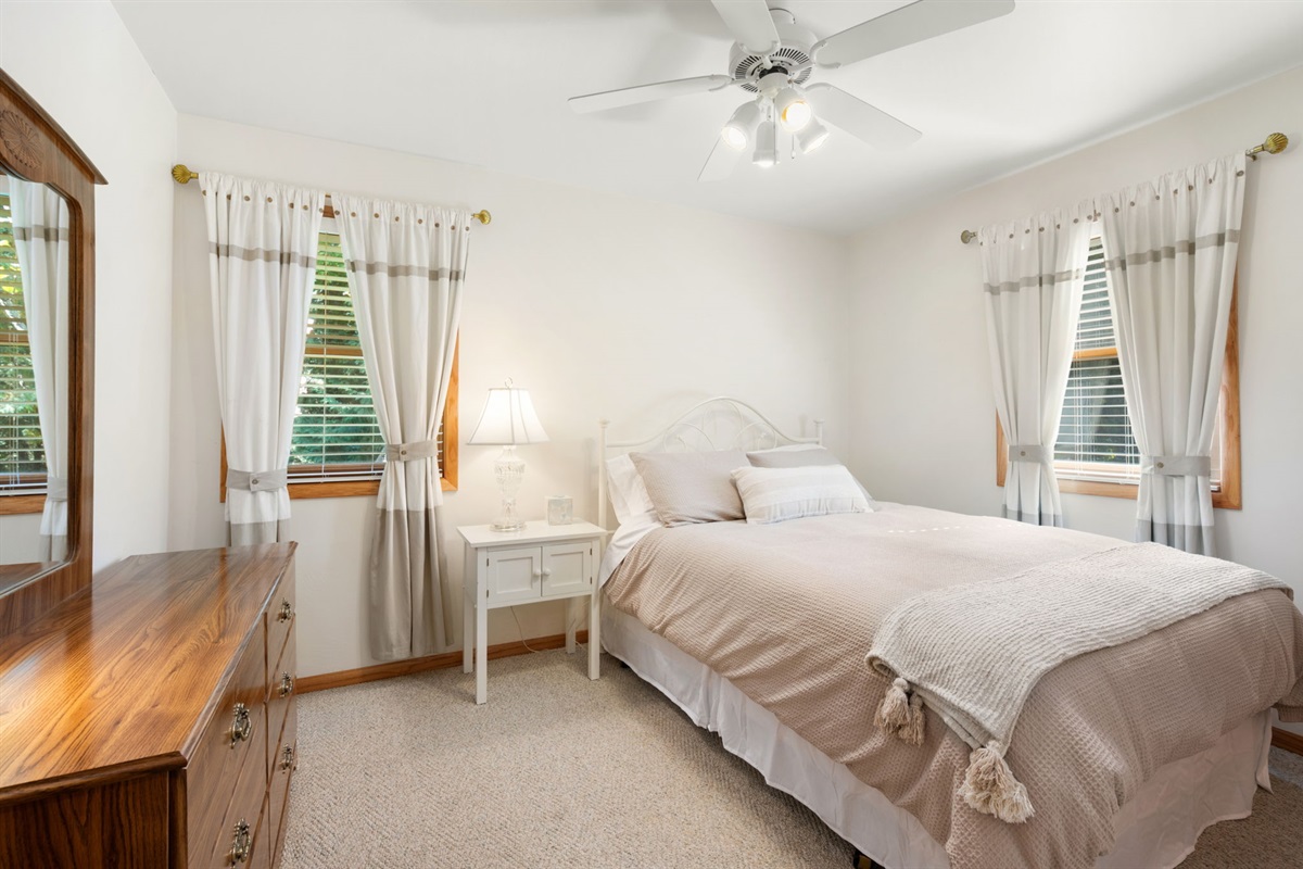 Main Floor Bedroom #2 - Queen