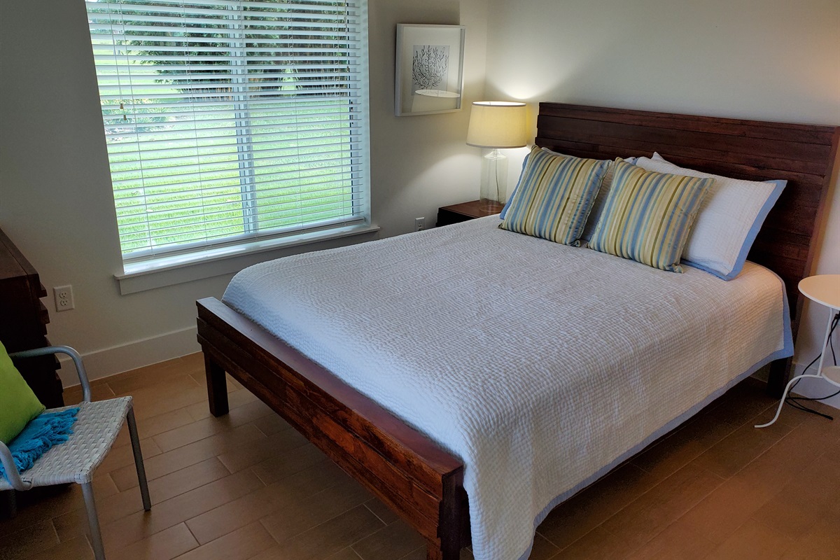 Queen bedroom with private full bathroom