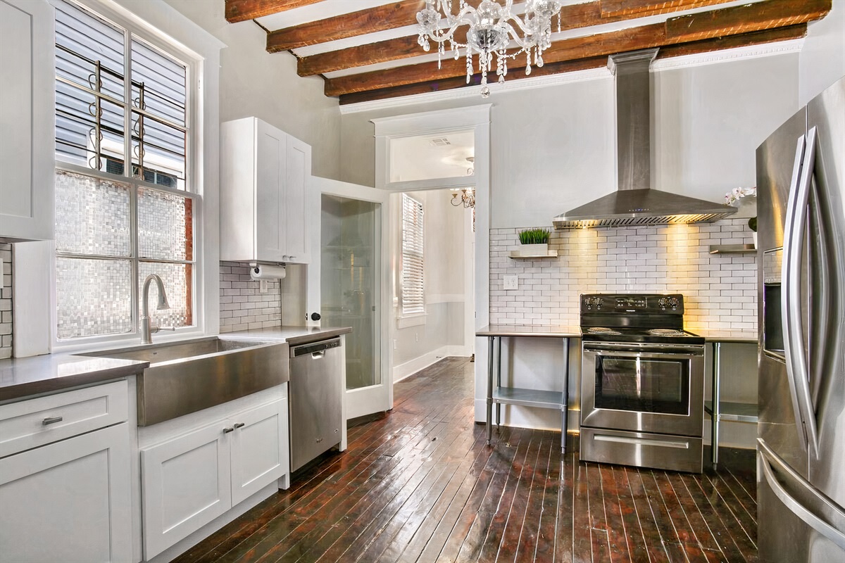 Large kitchen includes: fridge, oven/range, dishwasher, garbage disposal, microwave, 12 cup coffee maker, toaster, etc.