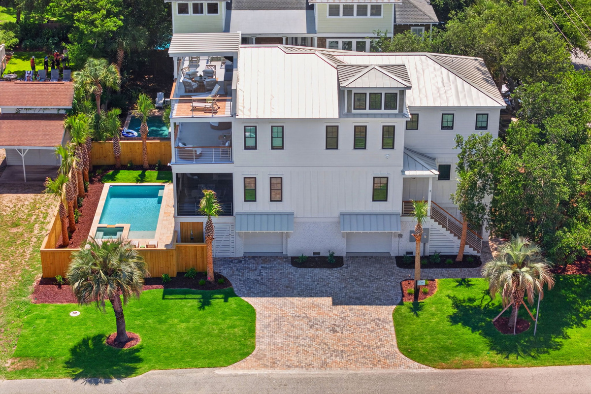 Aerial of Home | Tahanan Palms | 3 38th Ave | IOP Escapes