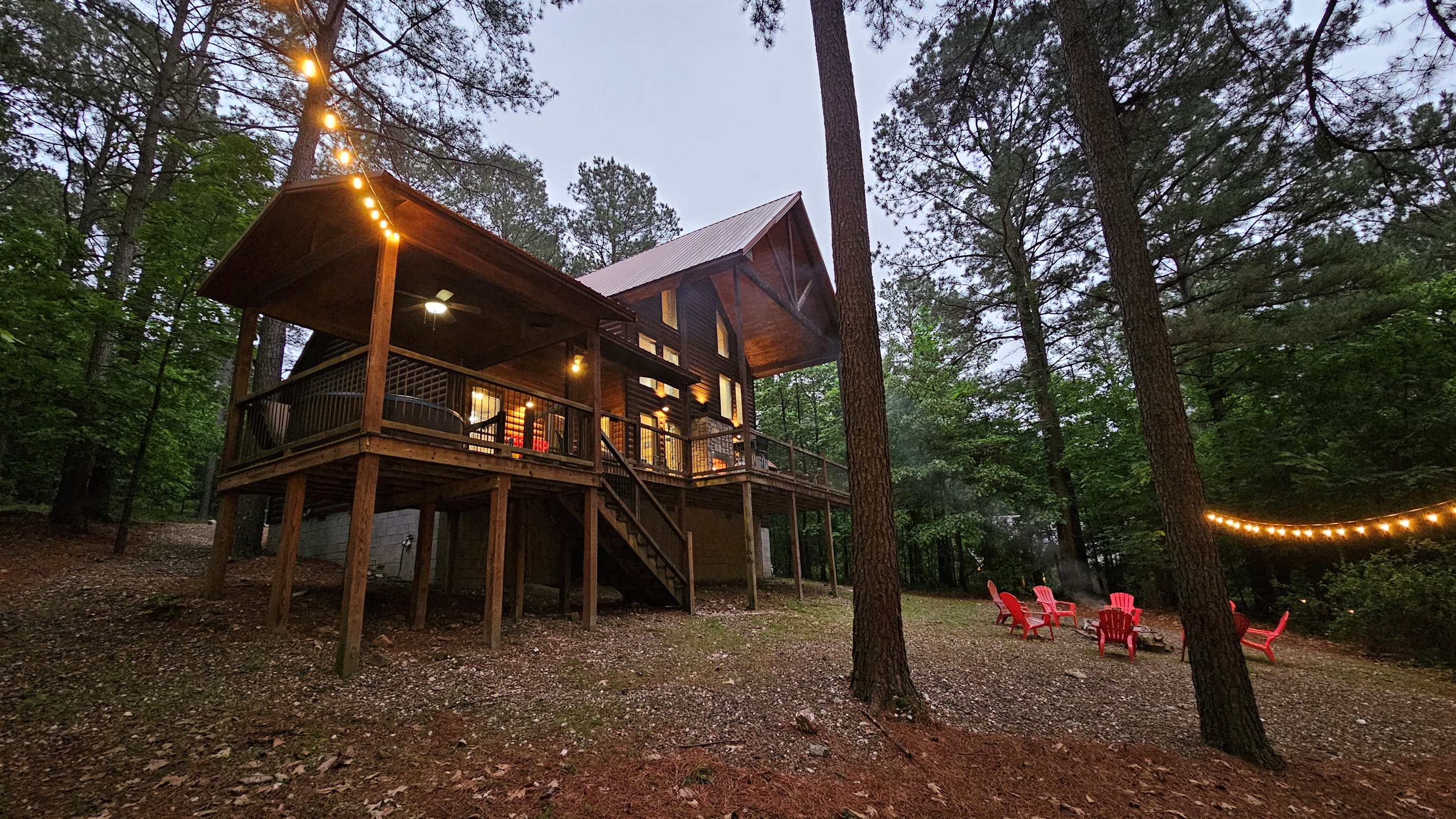 Outdoor Fire Pit: Gather around vibrant chairs for unforgettable evenings under the stars!