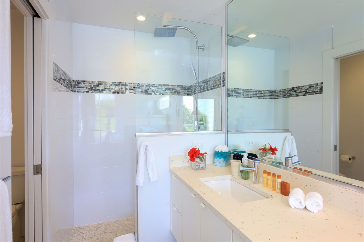 En suite bathroom