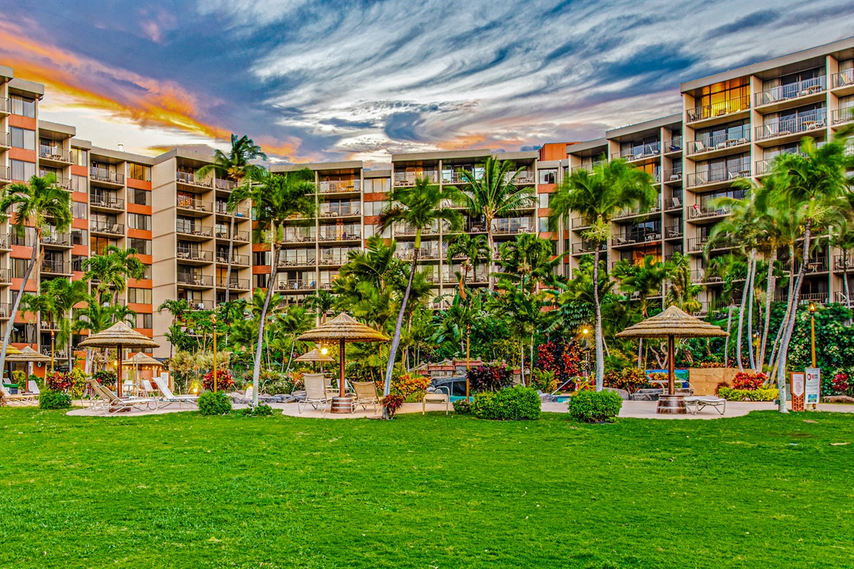 Majestic Hawaiian Haven