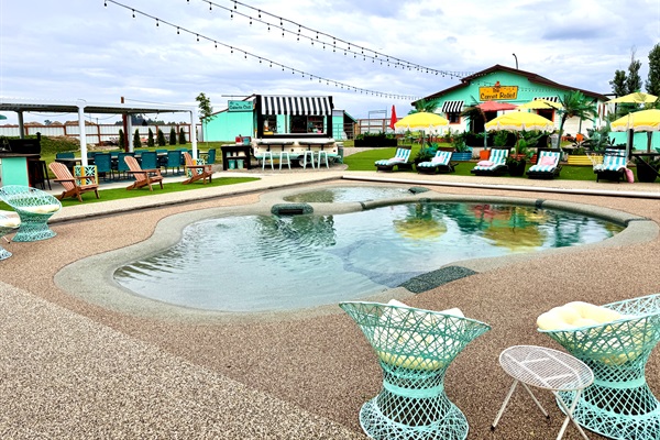 The pool has lights and bubblers!