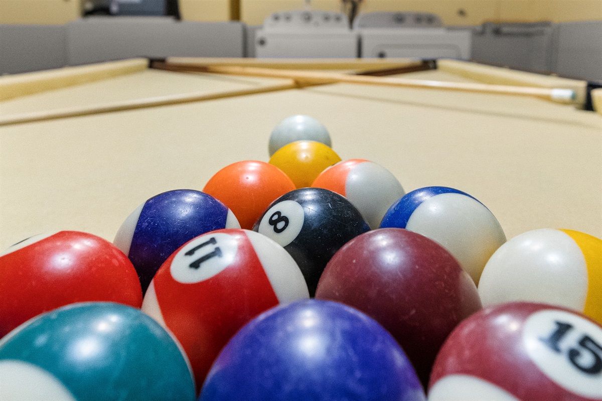 Rack 'em!