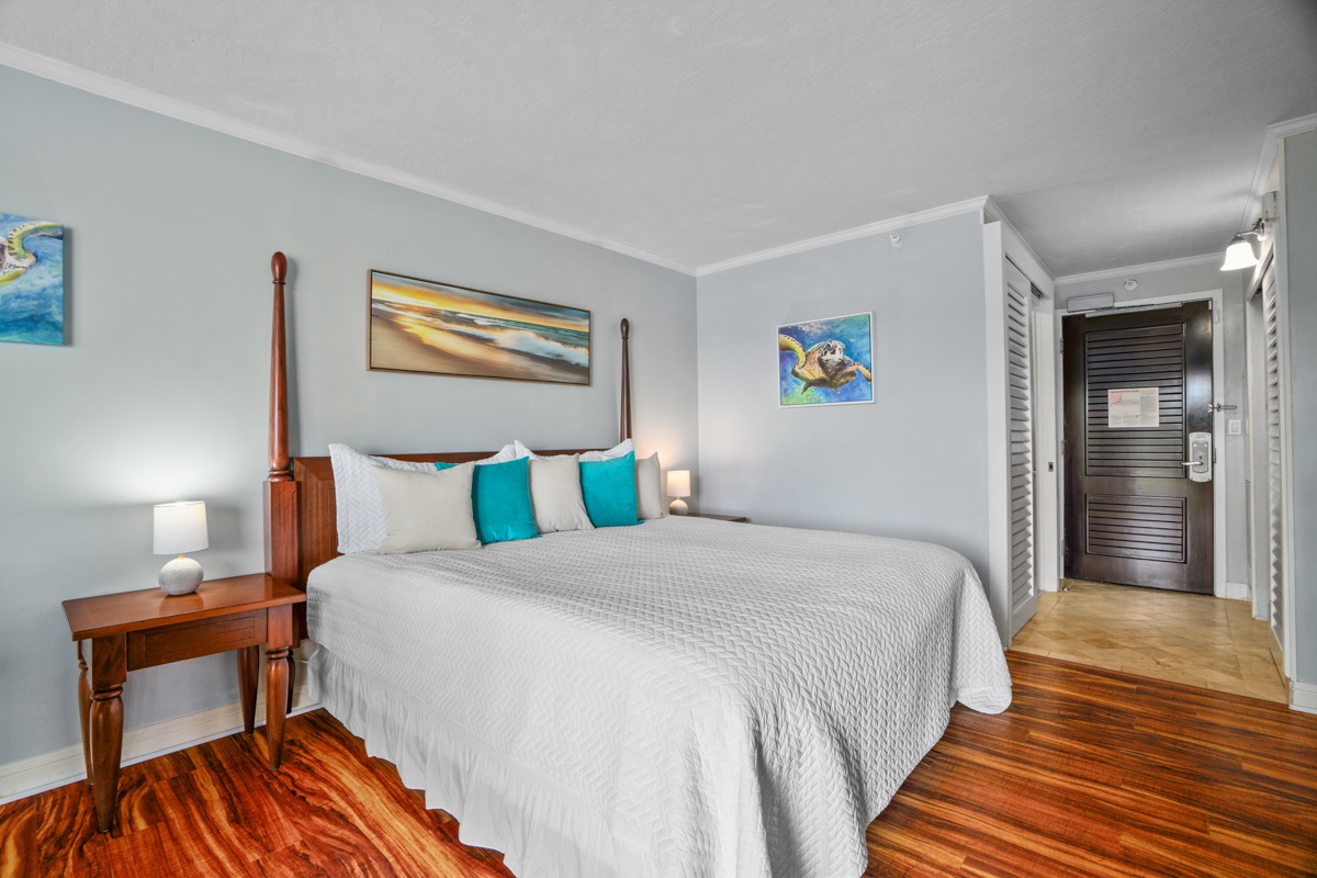 Spacious Room, Fluffy Bed