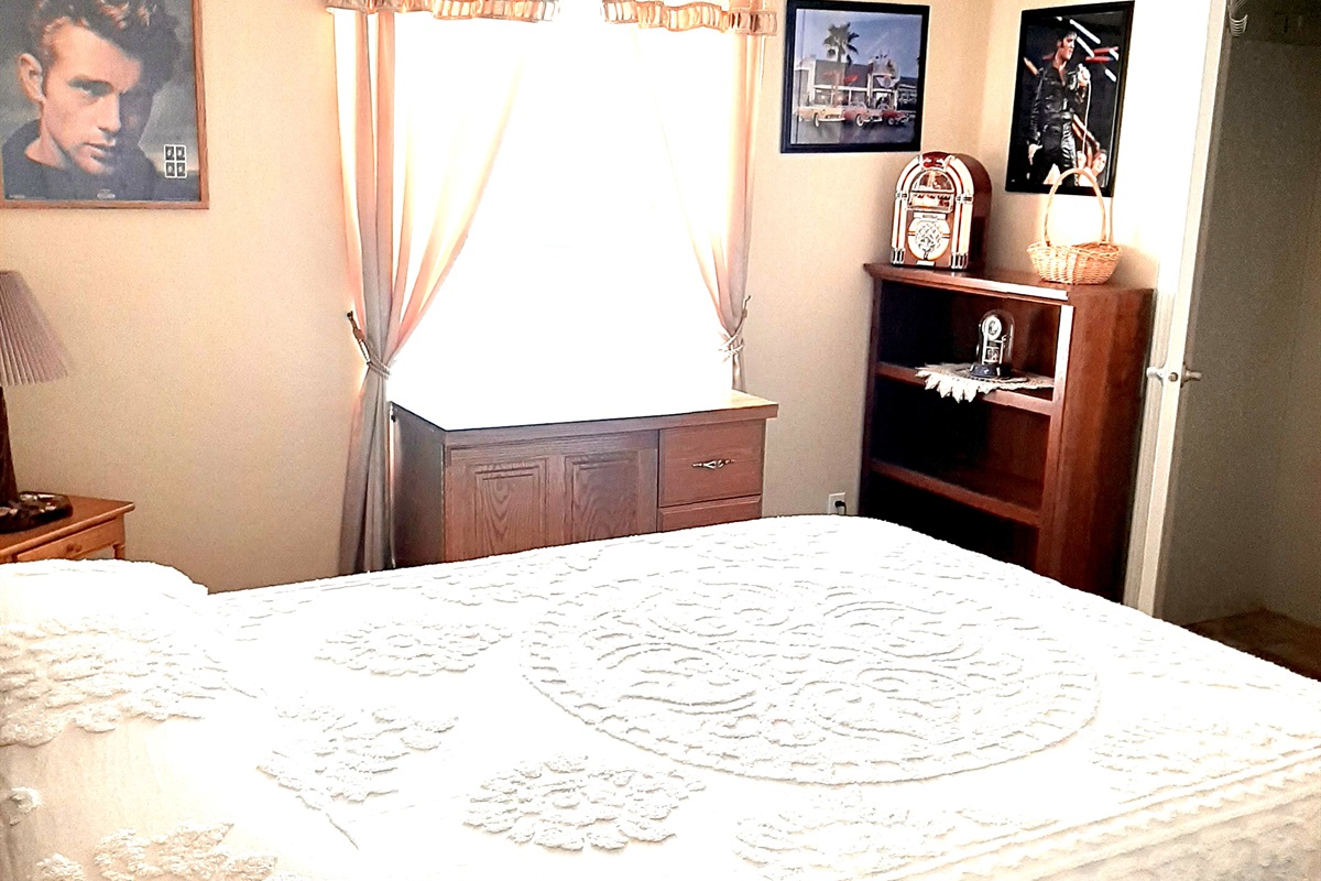 Queen Bedroom #3