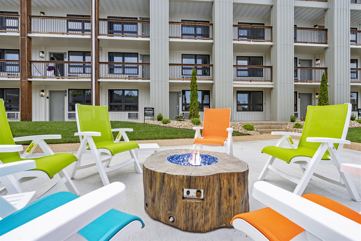 Sit around the fire at the pool!