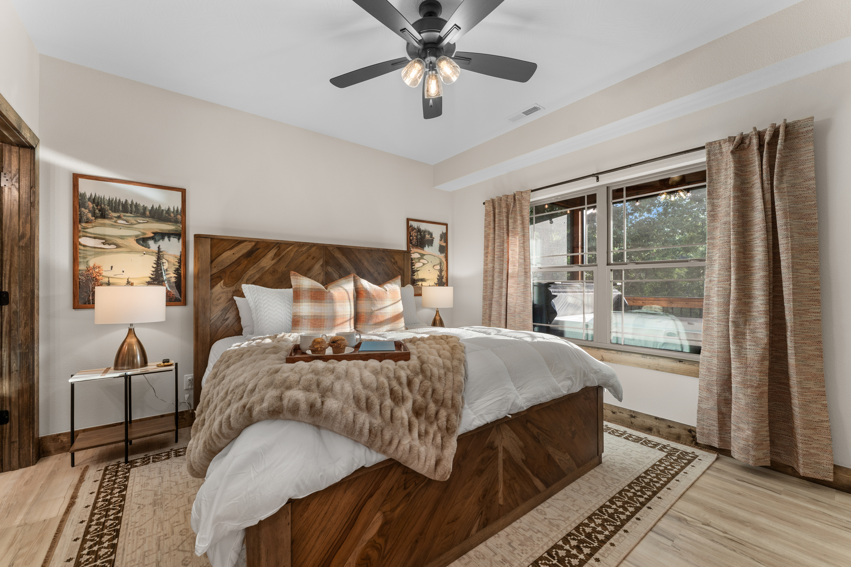 All four bedrooms are gorgeously decorated, have luxury mattresses, linens and have their own private ensuite bathroom.