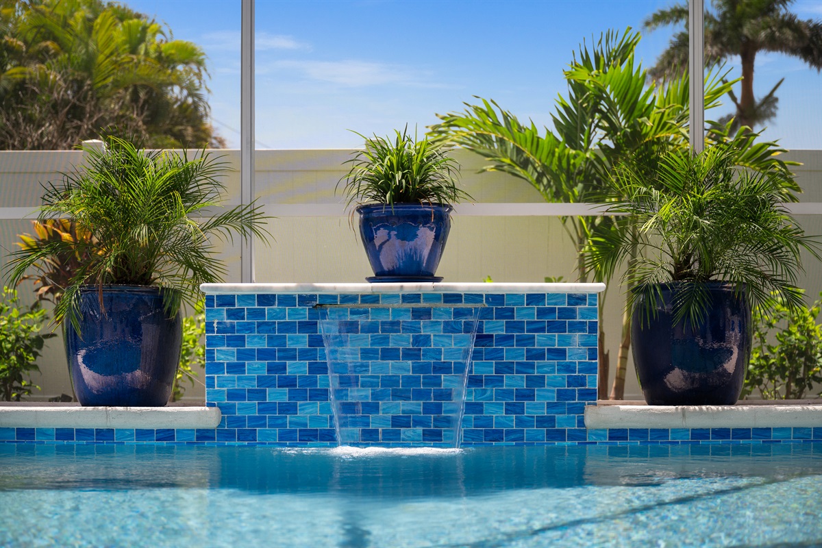 Heated Pool w/ Outdoor Seating