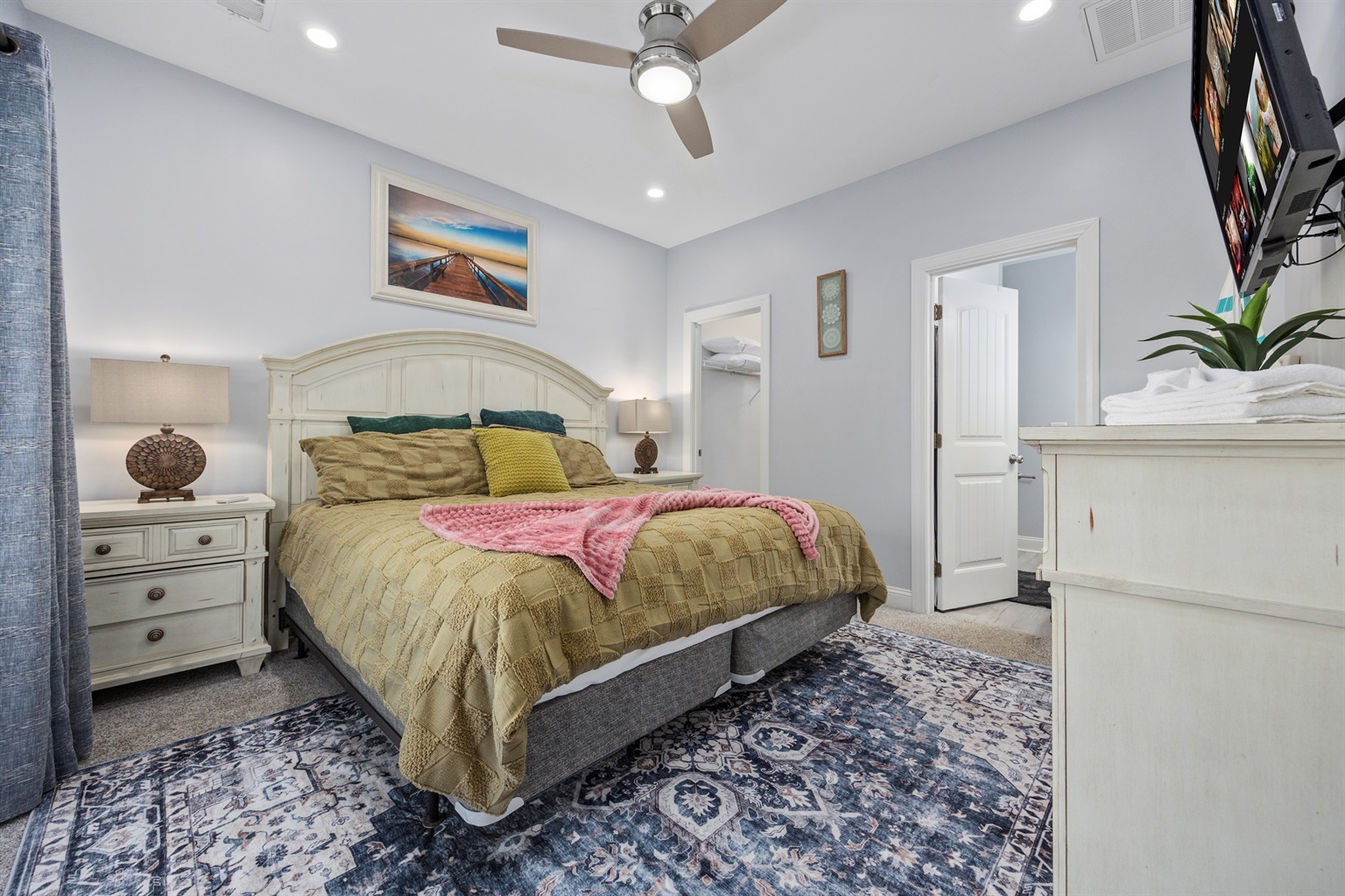 King Bed with attached master bath with His & Her Sink