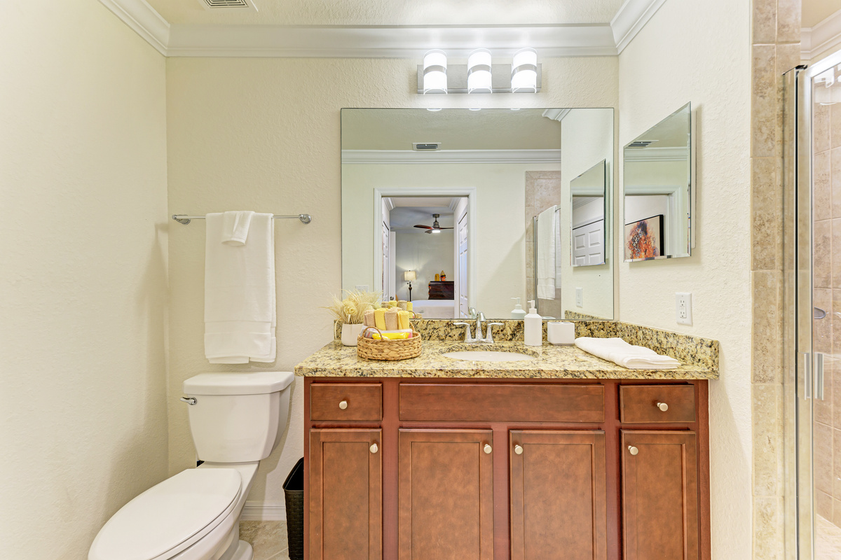 Main bathroom