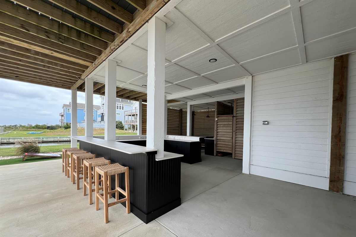 2025 New Outdoor Living Area