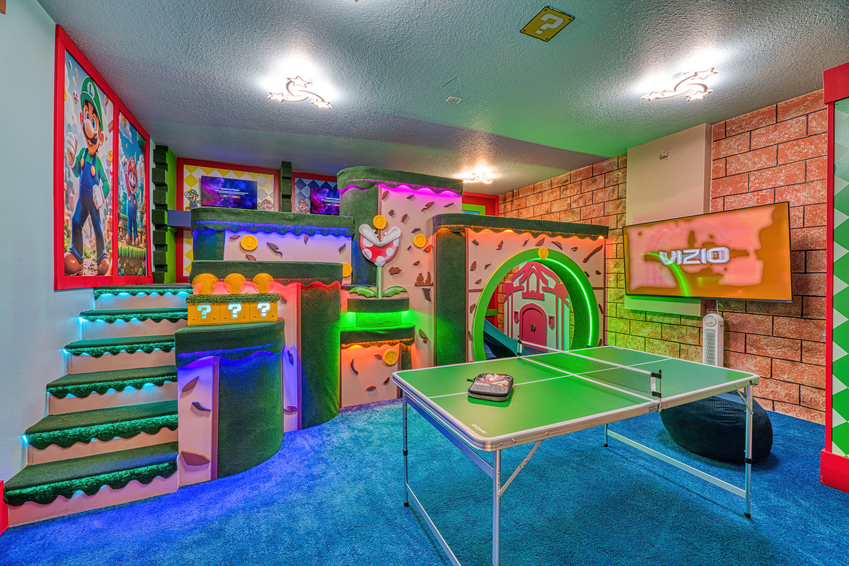 Awesome Super Mario Game Room