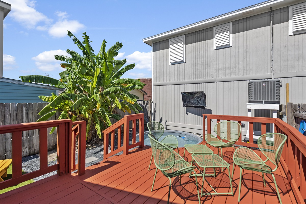 3ef70c533388455b87c2e73a50446640 Large | Beachhouse | Texas | TX | Vacation Homes | Galveston | Crystal Beach | Kokomo | Breezy Days | Beachfront Elegance | Sunrise Serenity | Southern Sands Property Management, LLC
