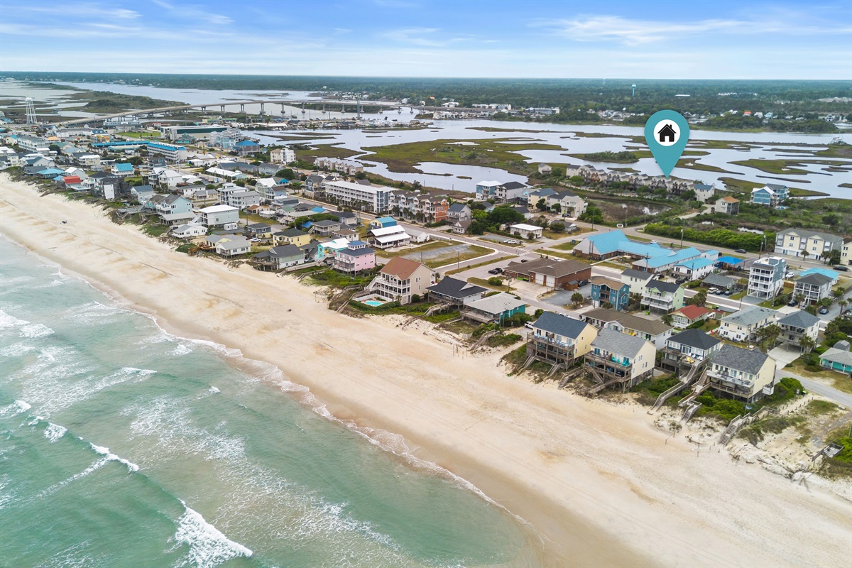 Short walk to sandy shores, local dining, and everything Surf City has to offer