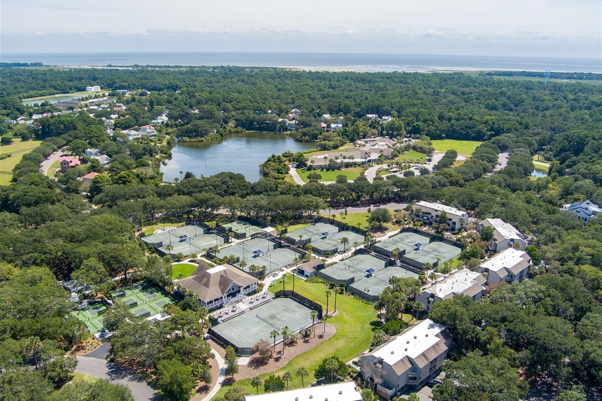 Seabrook Island Racquet Club with tennis and pickleball courts