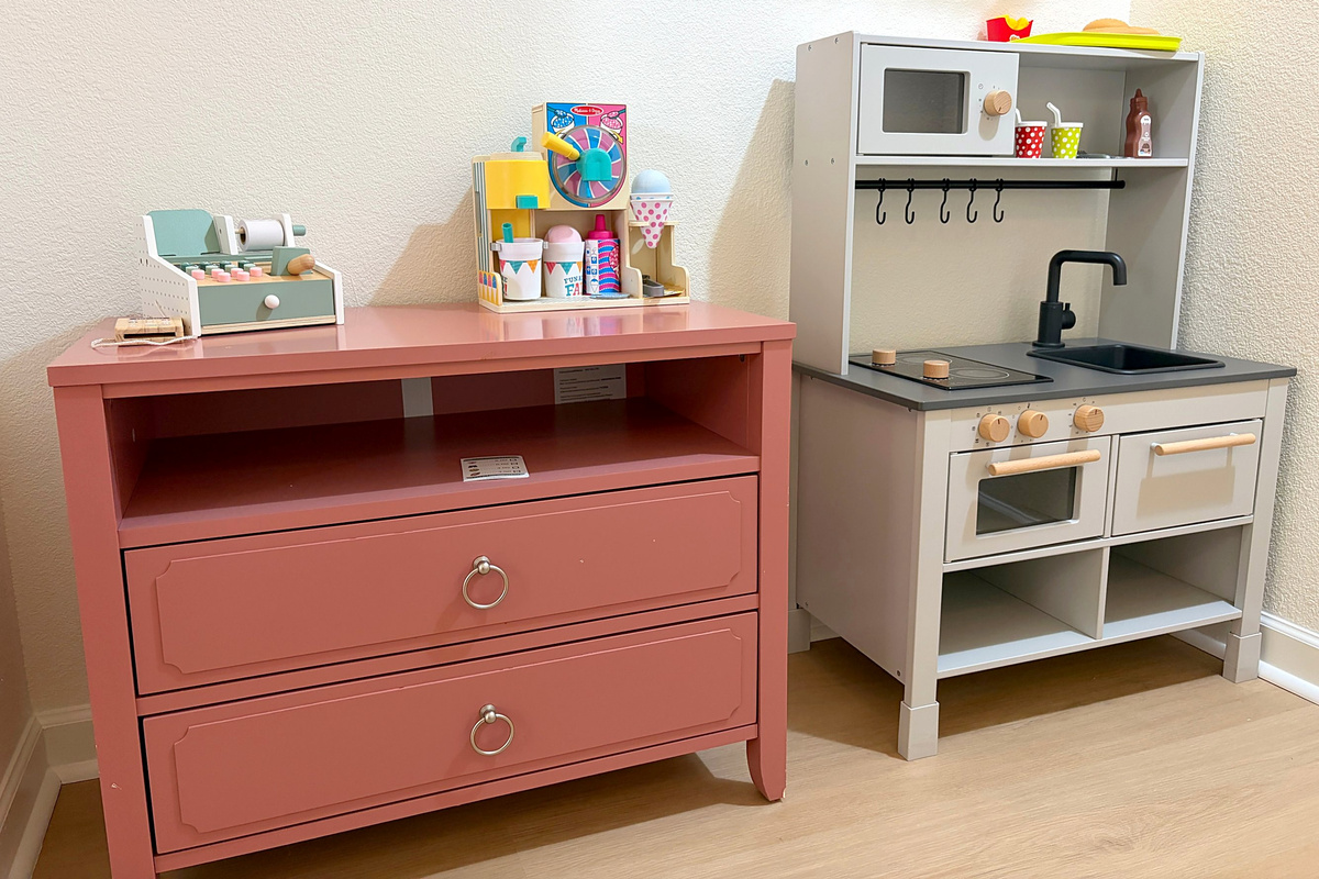 Your kids get to decide the hours of the surf shack and they get to set the prices they will charge for hamburgers, ice cream and sno cones!