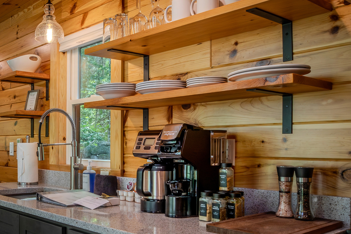 Well-stocked kitchen, with Keurig and drip coffee