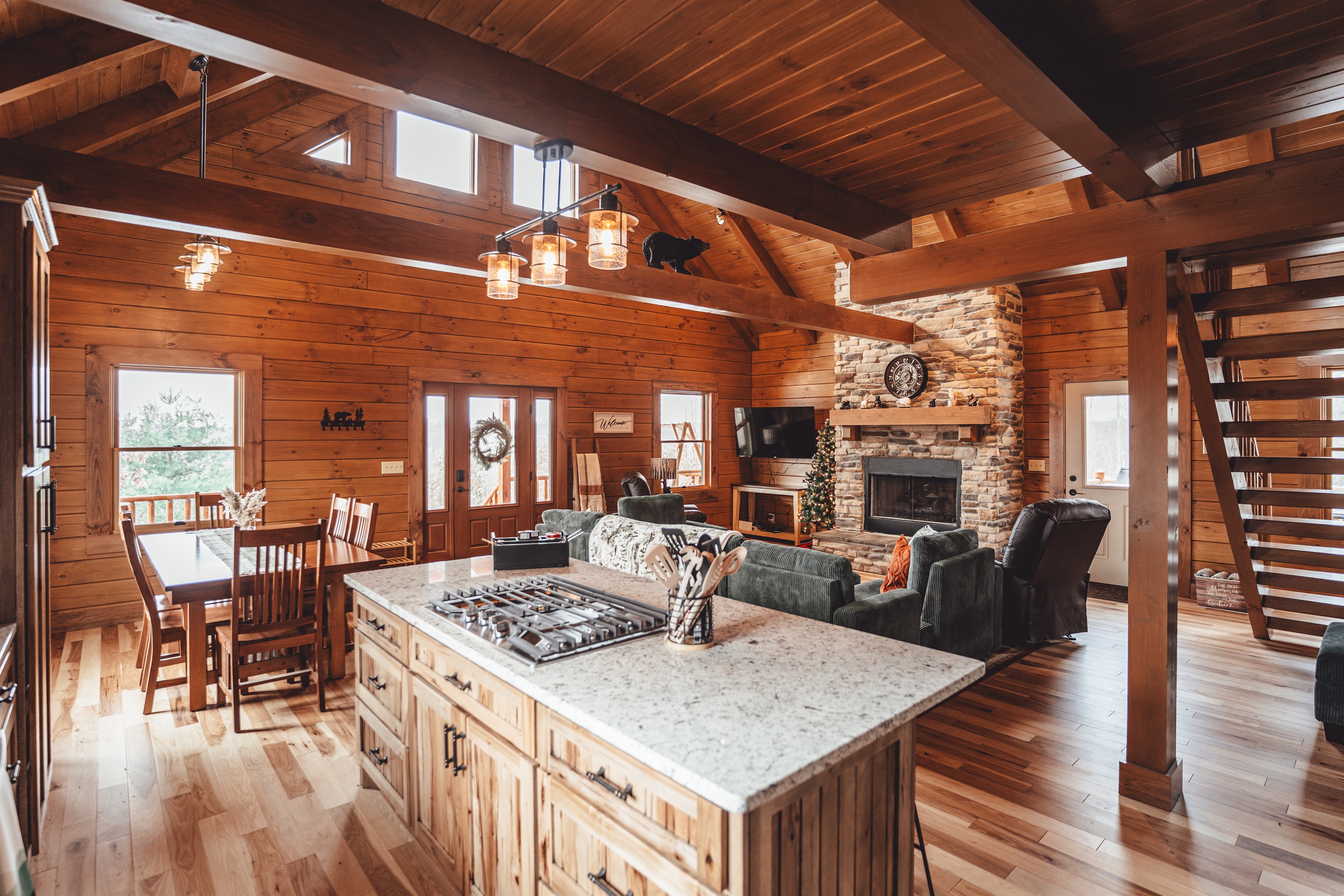 Fully Stocked Kitchen to Cook Your Favorite Dishes