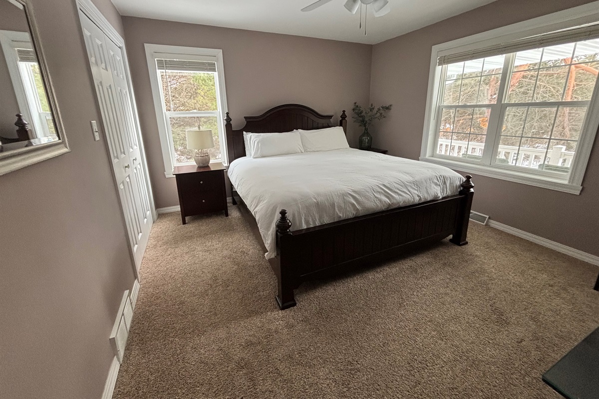 First floor bedroom with king sized bed