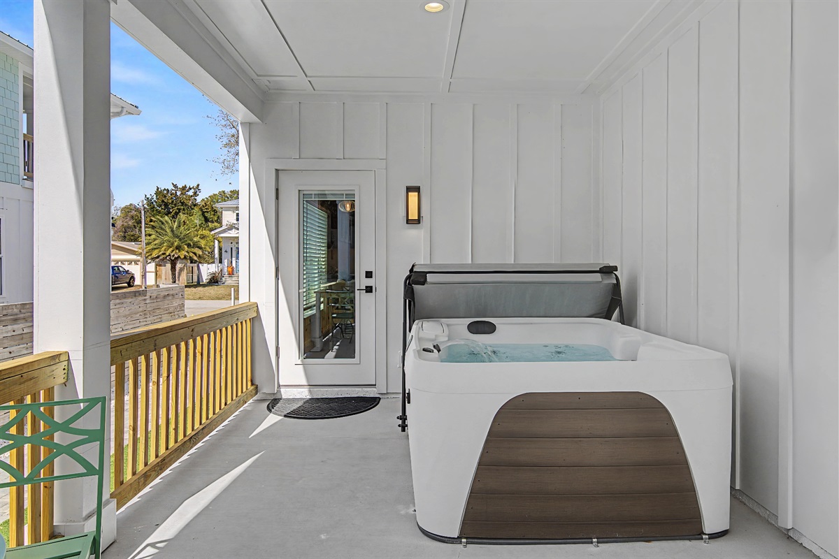 Hot tub located just out side of kitchen door