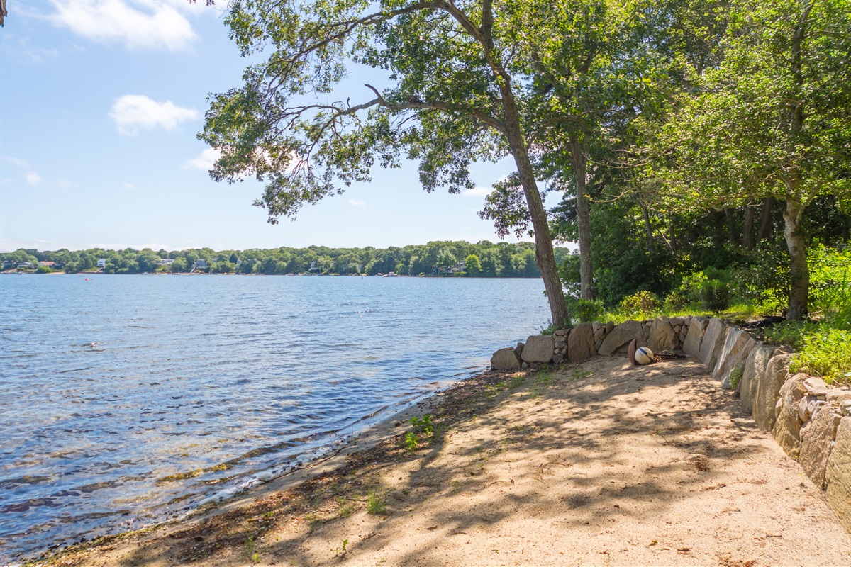 A stunning aerial view of The Wandery—nestled by the lake and surrounded by calm.